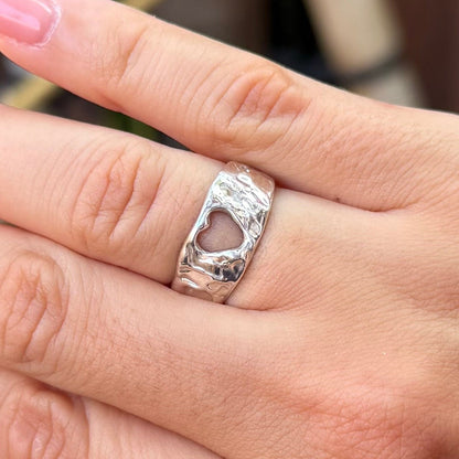 Kardia Textured Heart Ring Size L