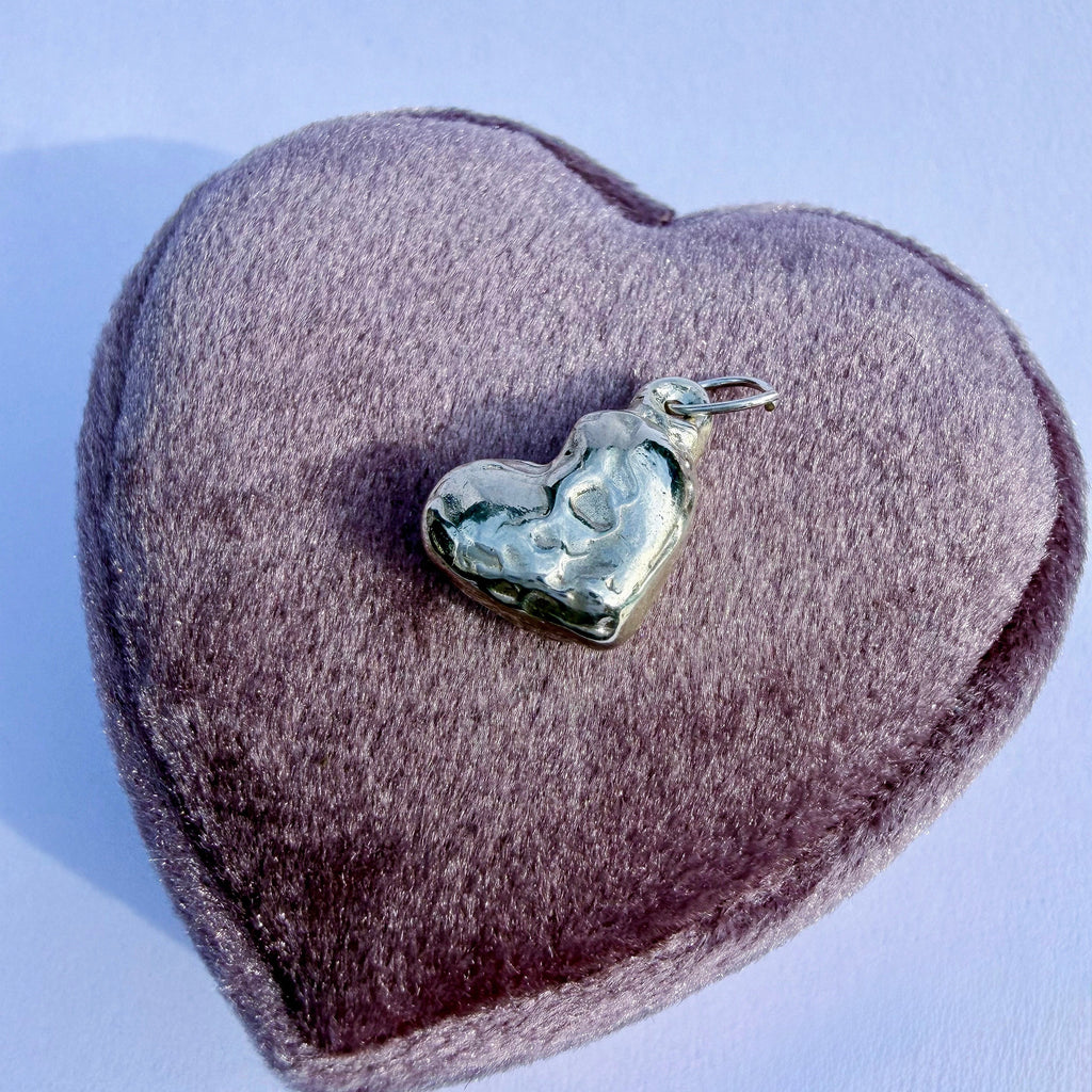 Kardia Organic Heart Pendant