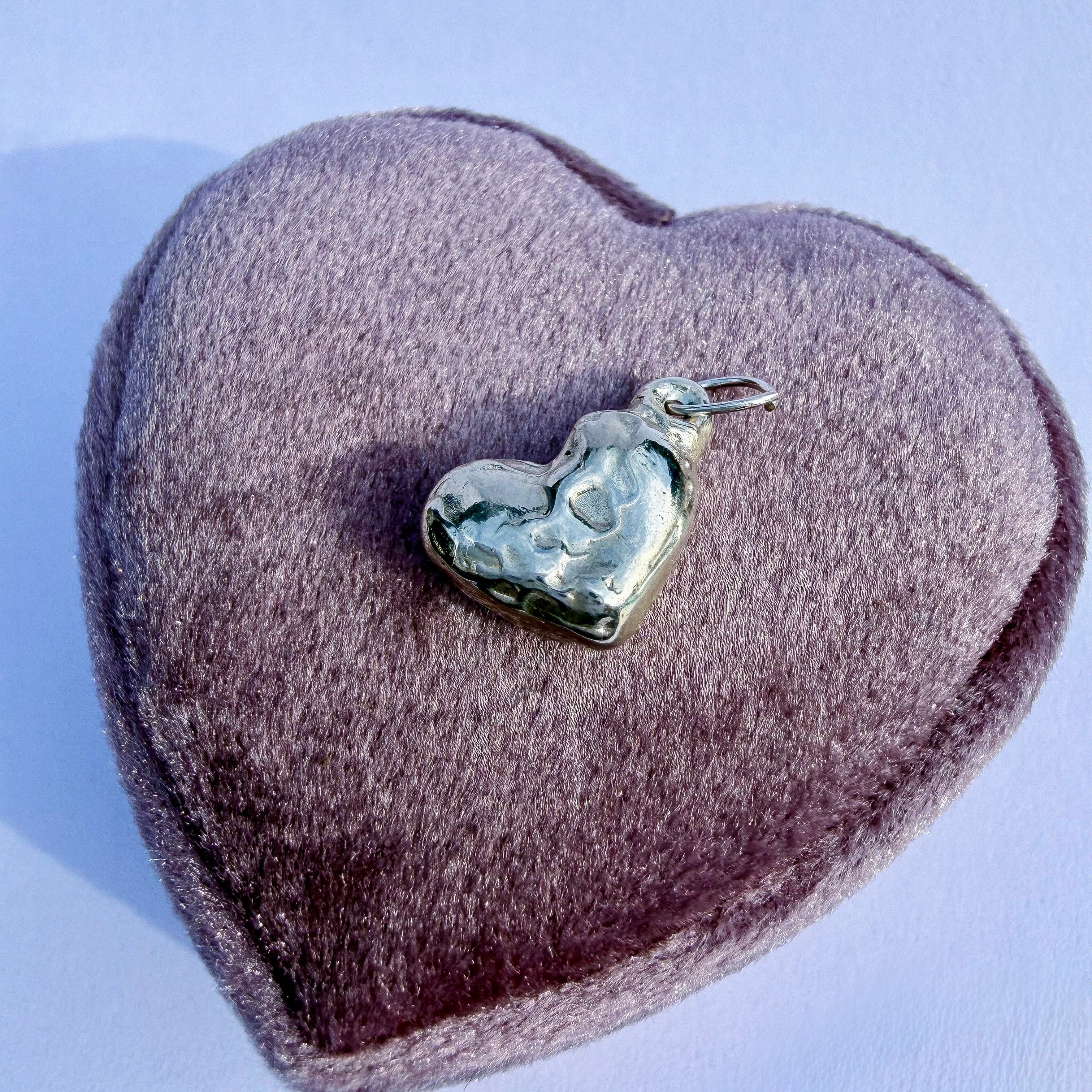 Kardia Organic Heart Pendant