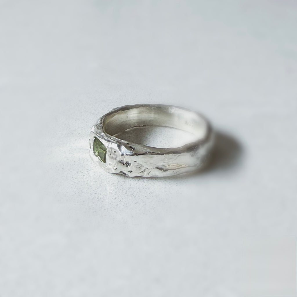 Lush Ring Size N