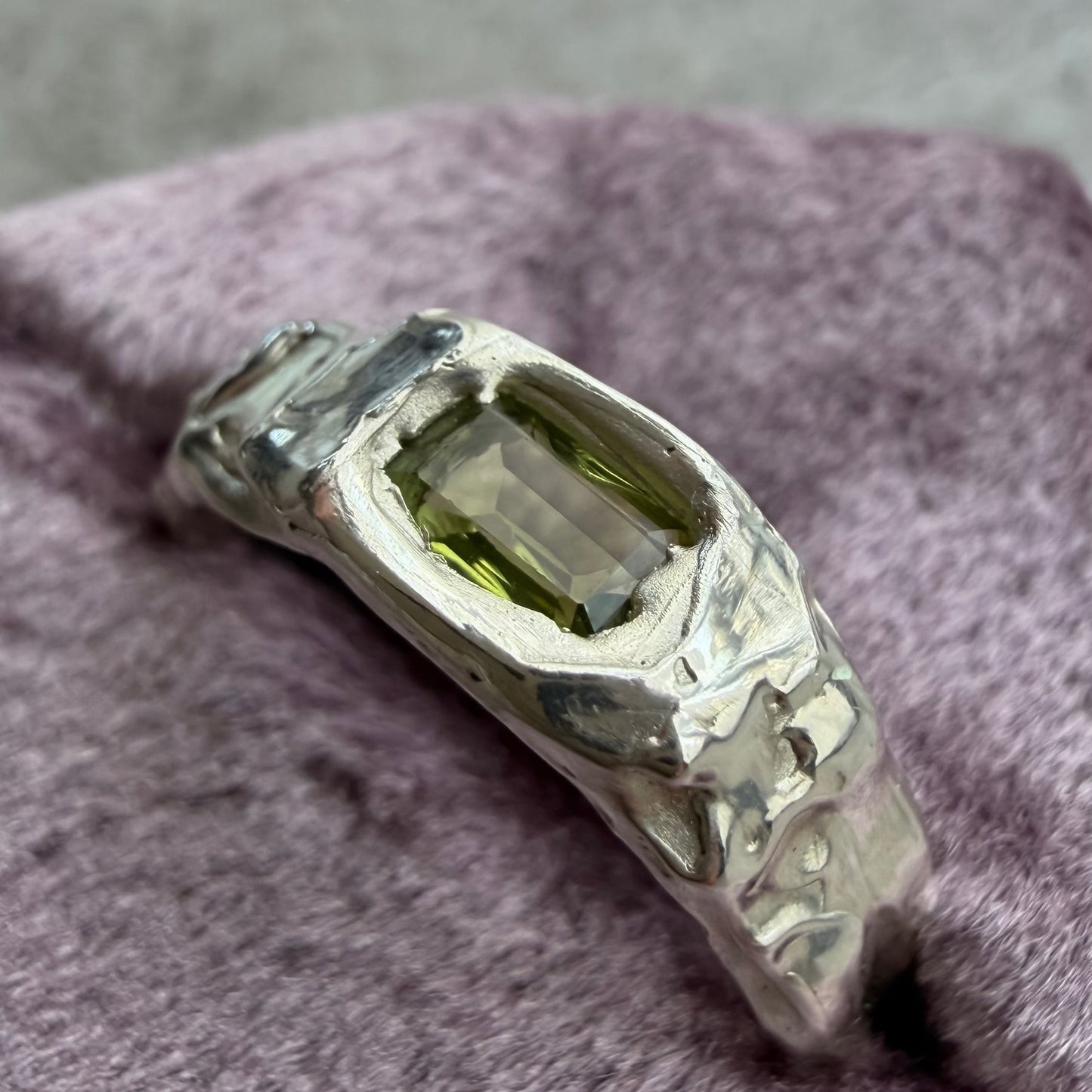Lush Ring Size N