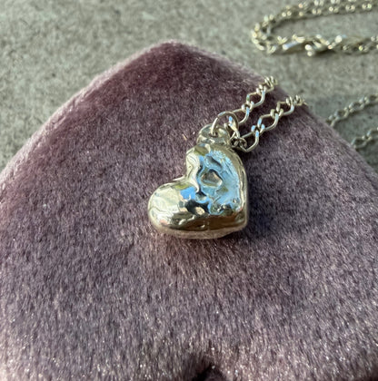 Kardia Organic Heart Pendant