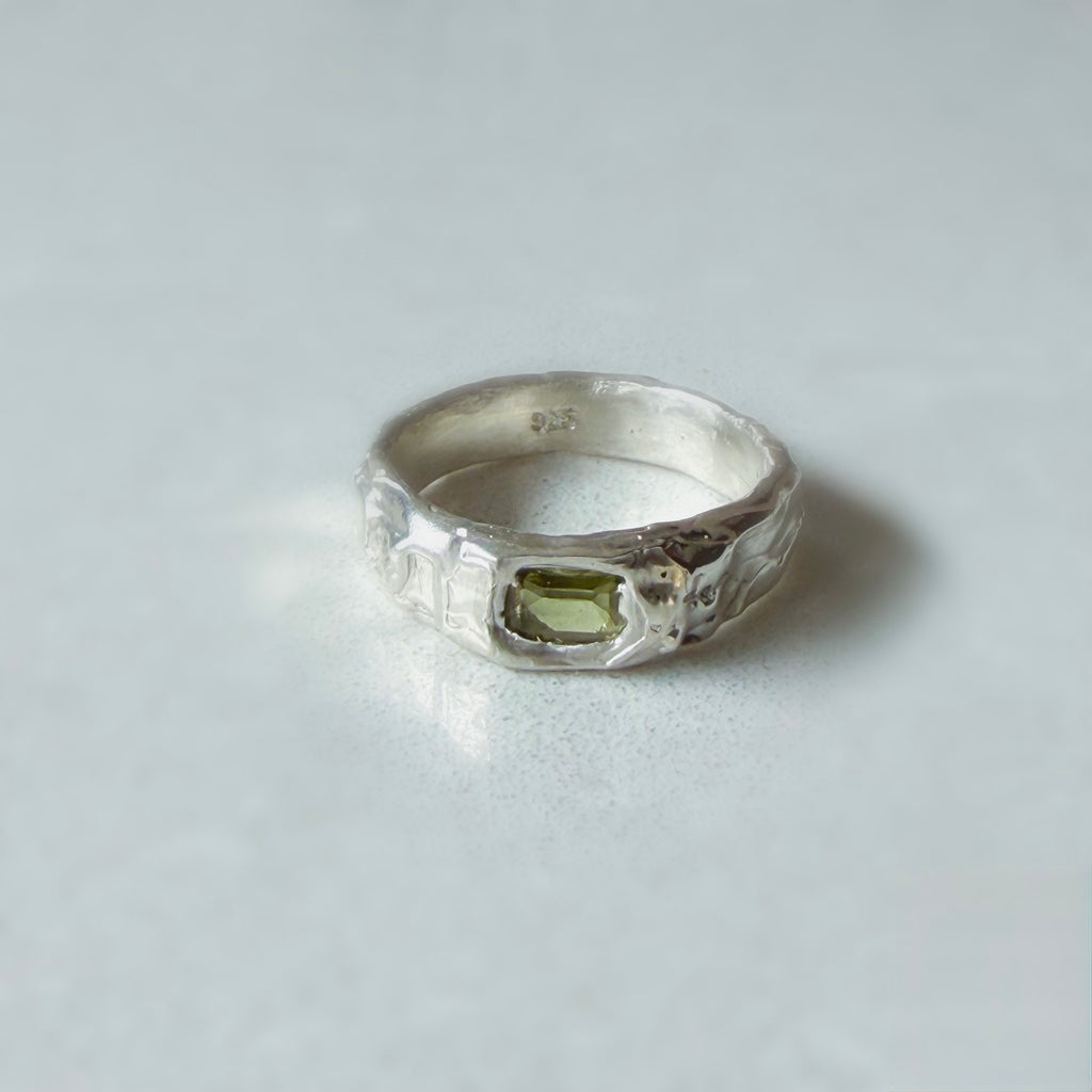 Lush Ring Size N