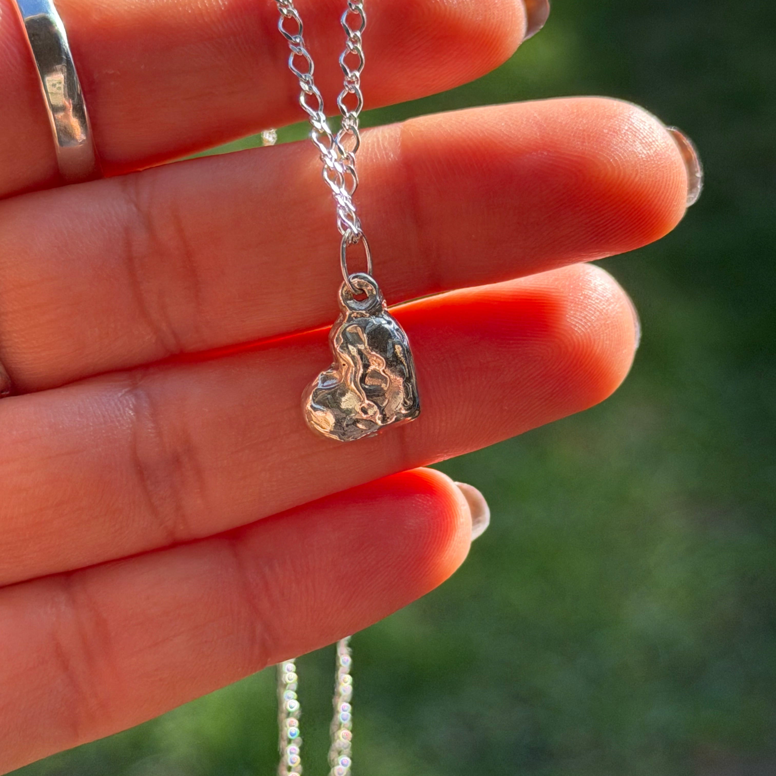 Kardia Organic Heart Pendant
