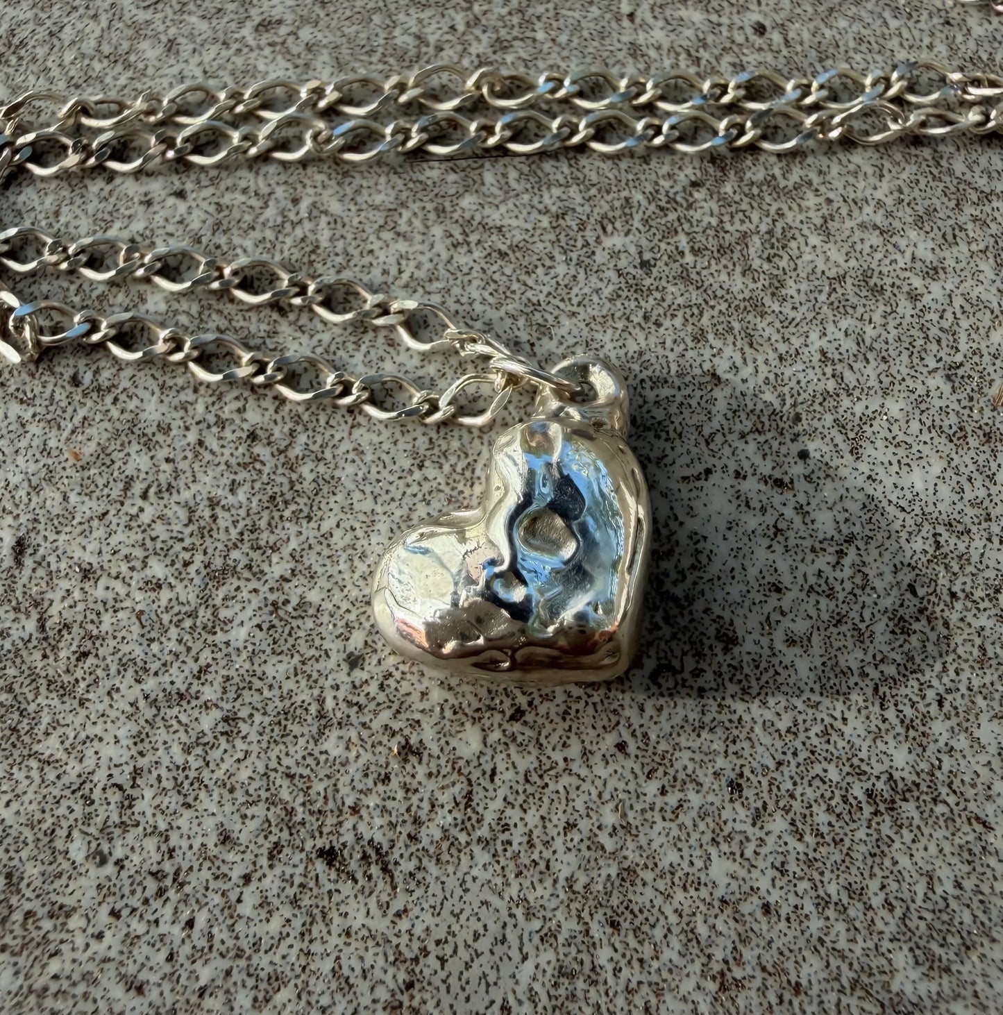 Kardia Organic Heart Pendant