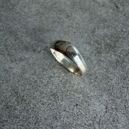 Smooth Wave Ring Size Q