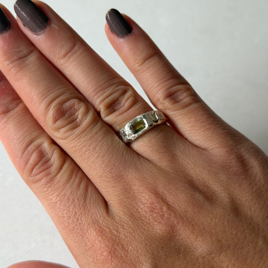Lush Ring Size N